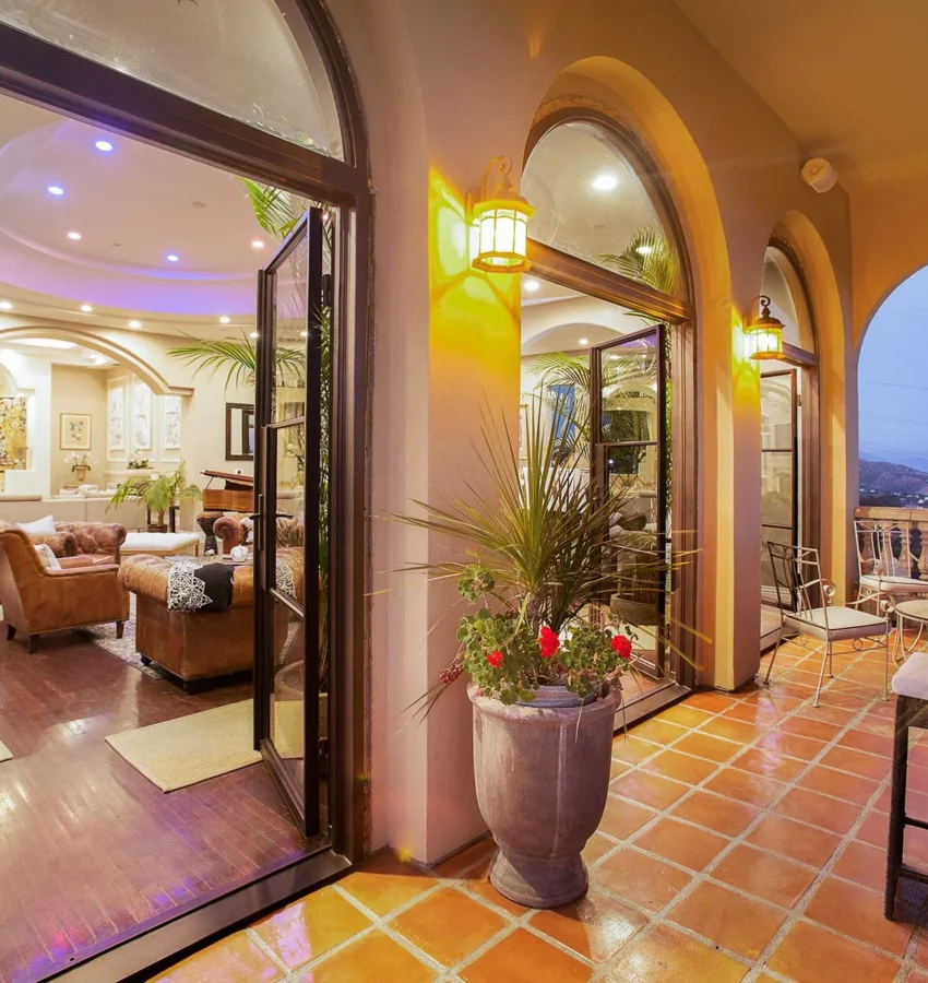 Peak Path Health Lobby