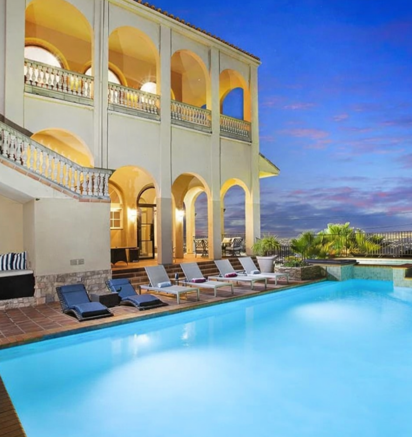 Pool at Peak Path Health in Los Angeles, California Pool at Peak Path Health in Los Angeles, California