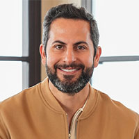 Dr. Eric Chaghouri